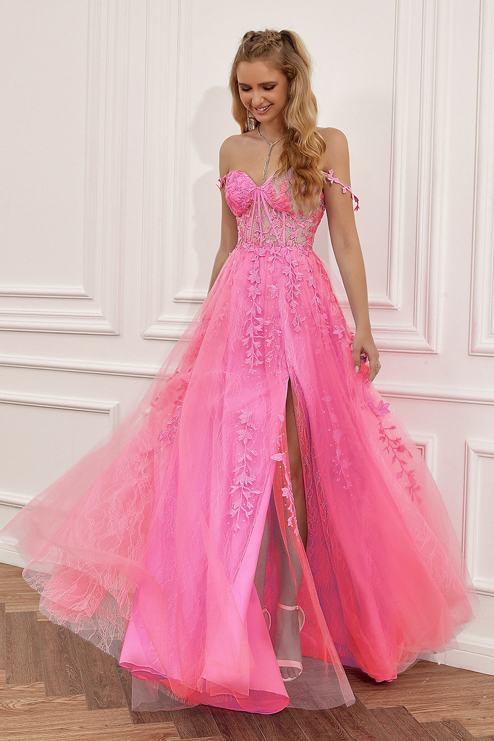 Naomi | A-Line Evening Gown With Appliqués