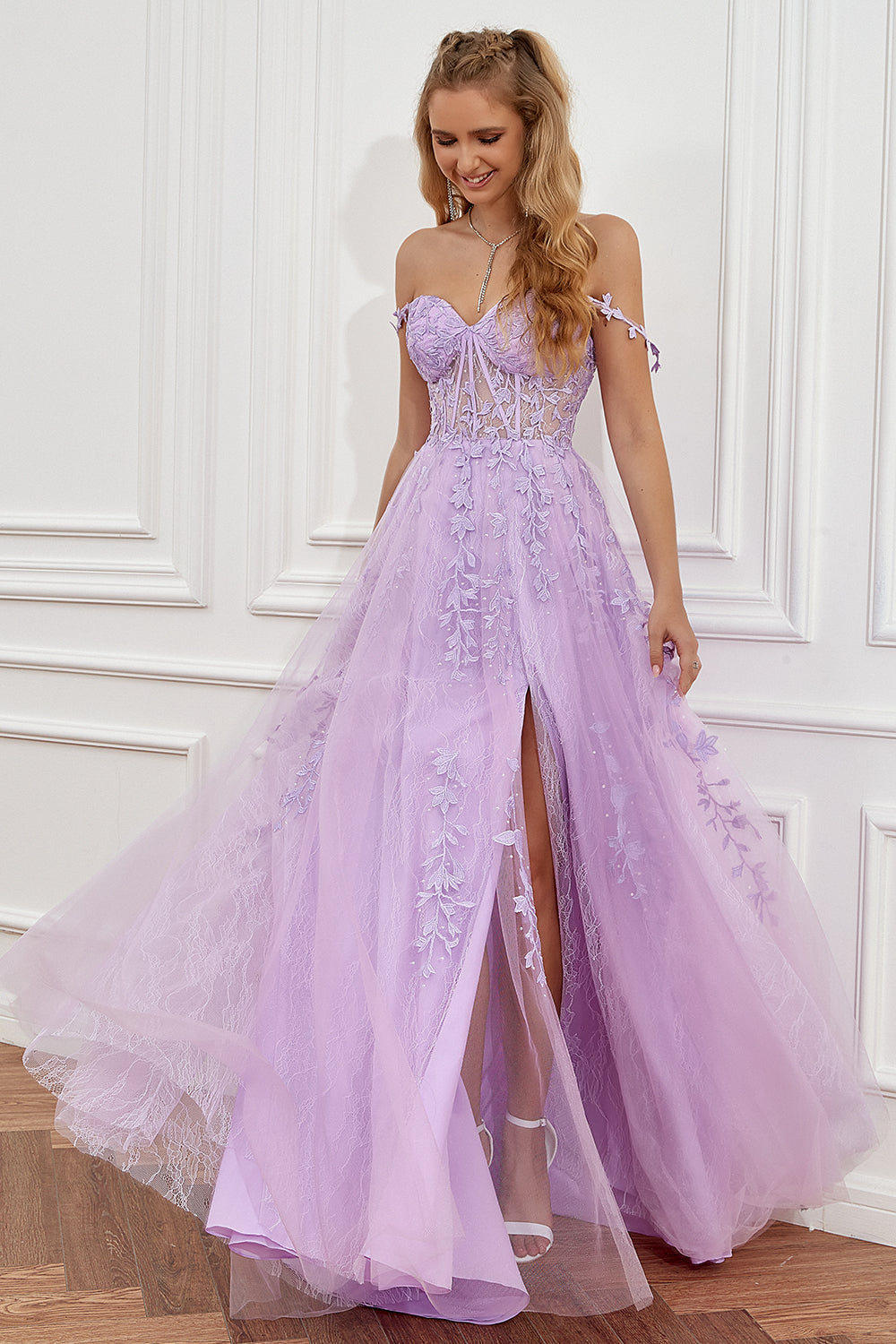 Naomi | A-Line Evening Gown With Appliqués