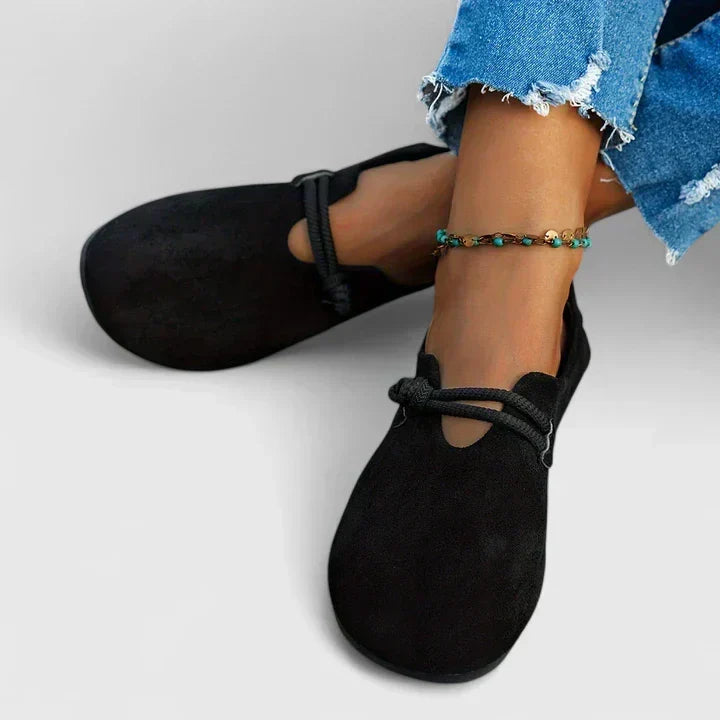 Kira | Round-Toe Flats With Rope Strap