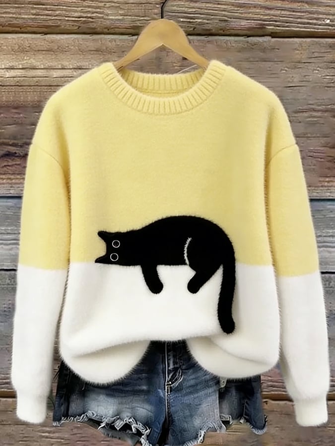 Darcy | Color-Block Sweater With Cat Motif