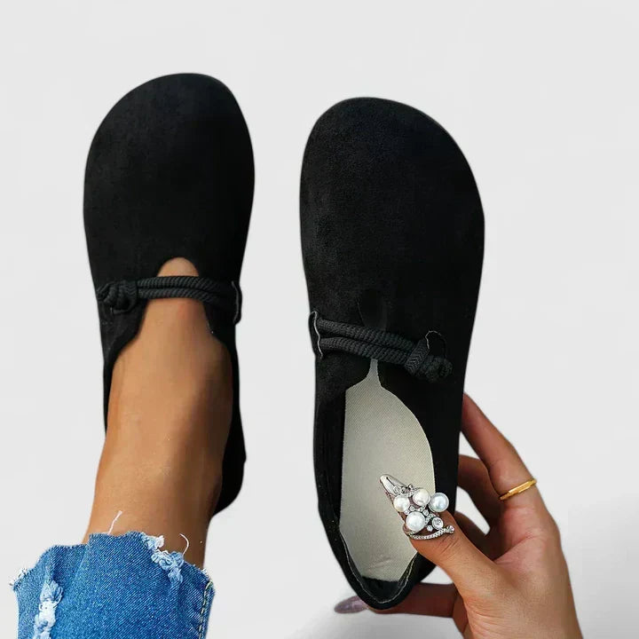 Kira | Round-Toe Flats With Rope Strap