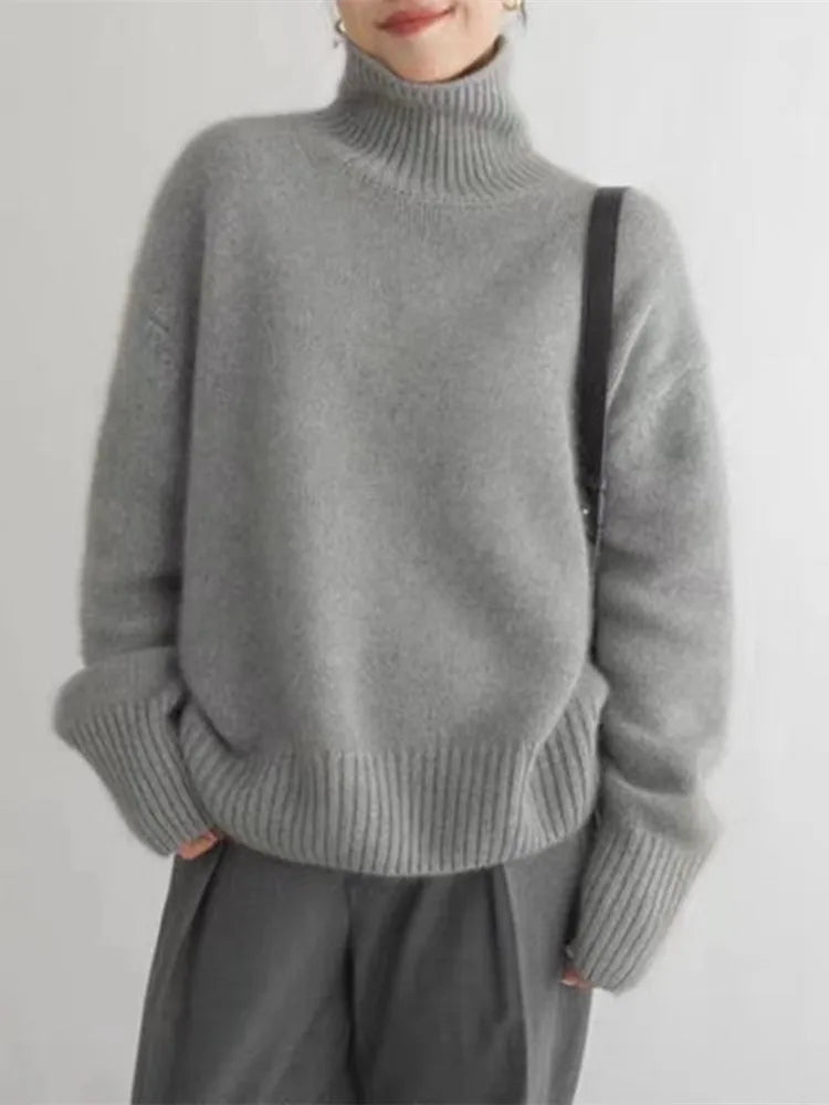 Dana | Warm Roll Neck Sweater With Ribbed Cuffs