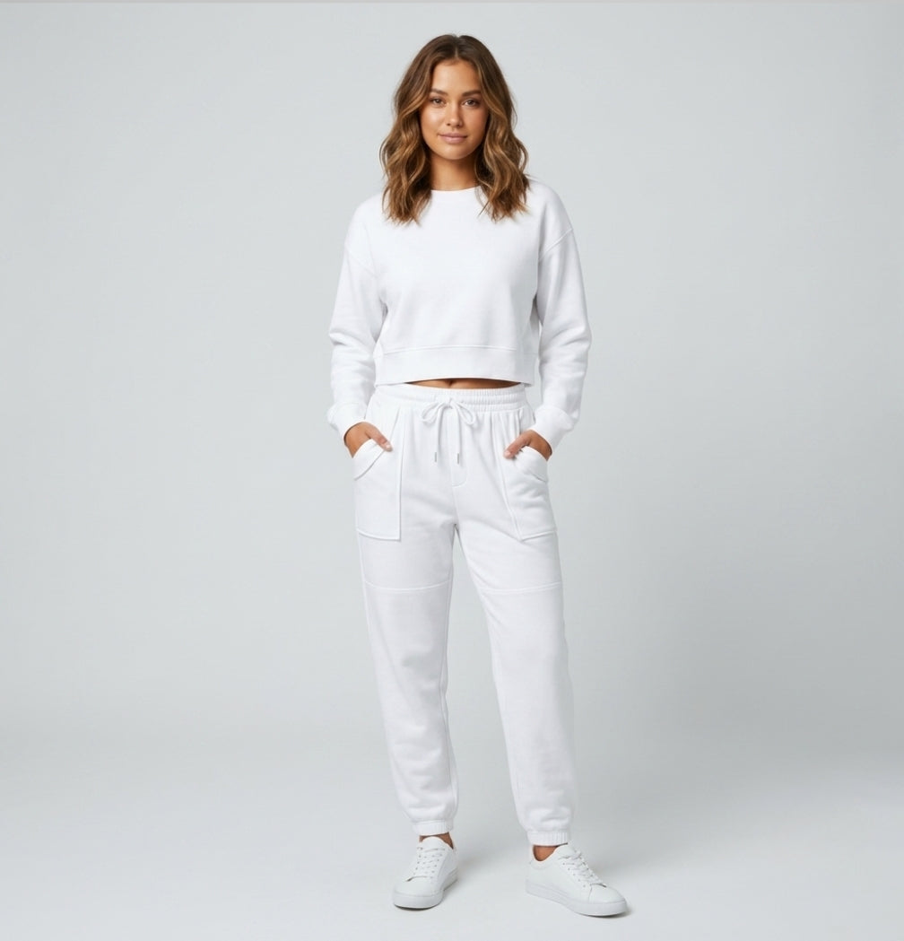 Calla | Crop Sweatshirt And Cargo Jogger Set