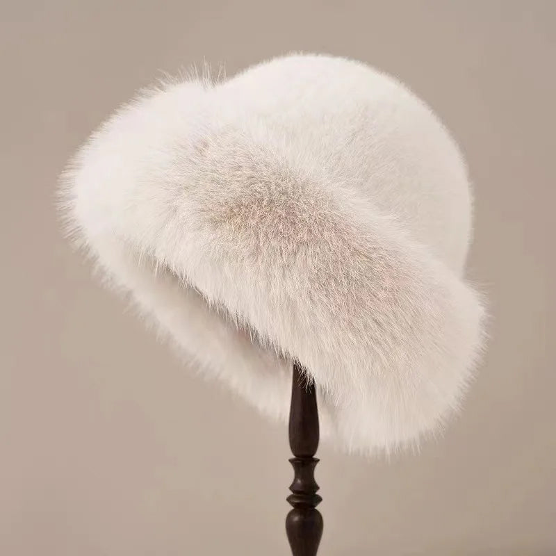 Elinor | Faux Fur Hat With Satin-Like Lining
