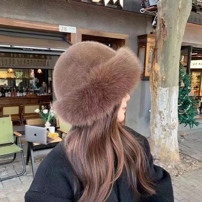 Elinor | Faux Fur Hat With Satin-Like Lining