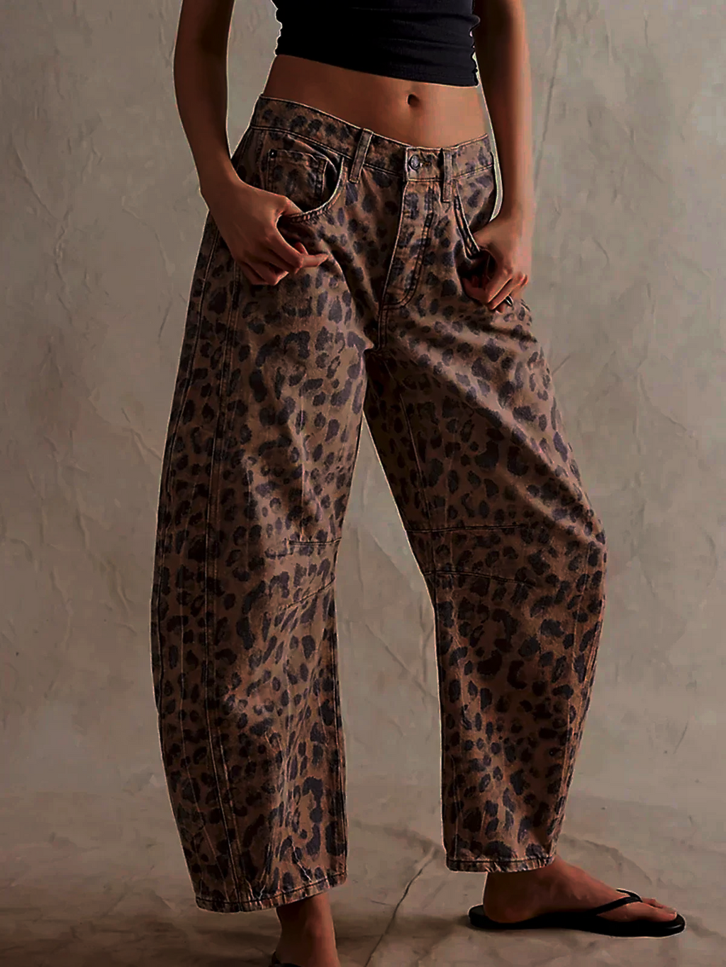 Celia | High-Waisted Barrel-Leg Jeans