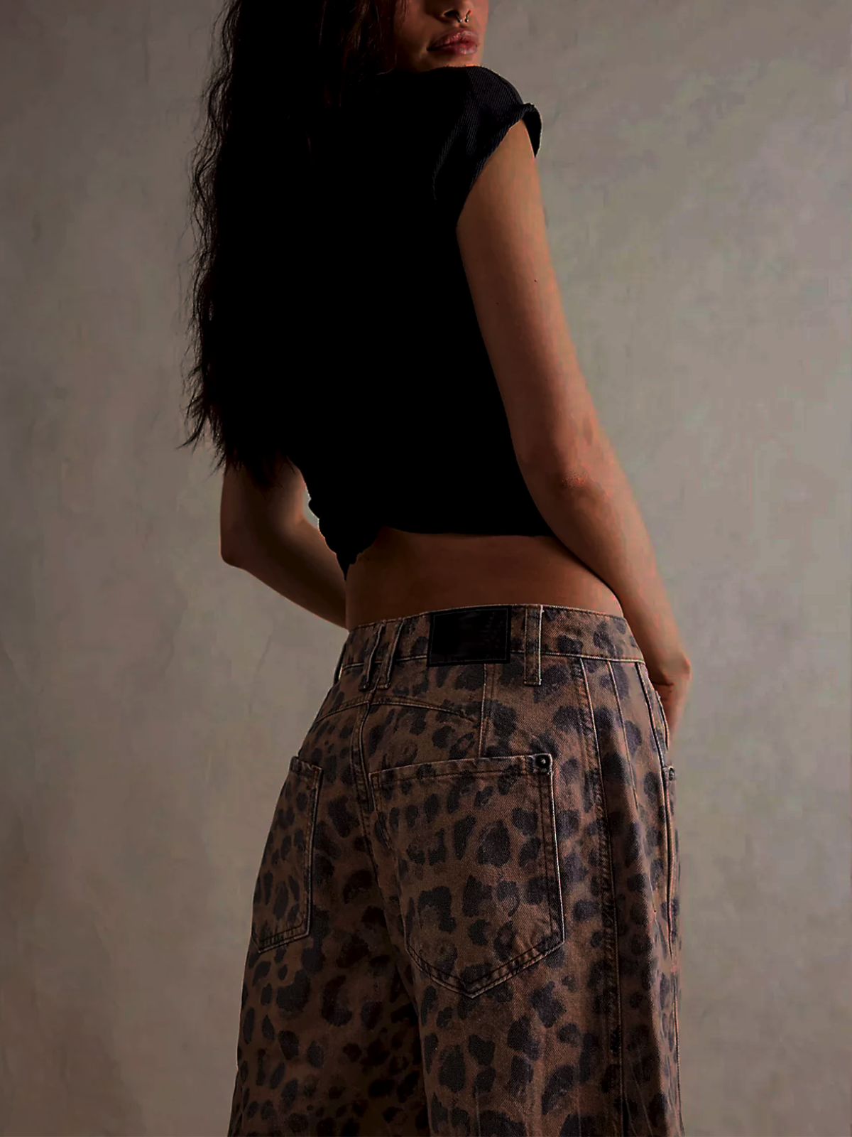 Celia | High-Waisted Barrel-Leg Jeans