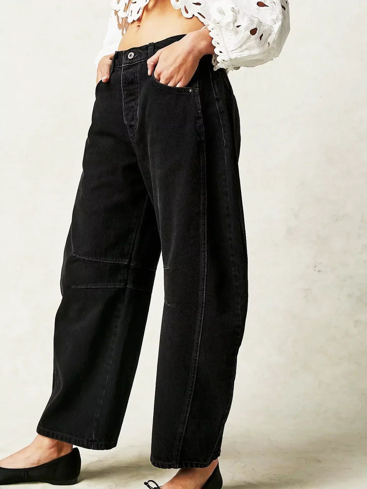 Celia | High-Waisted Barrel-Leg Jeans