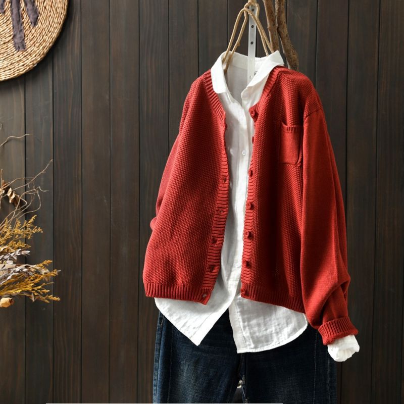 Gillian | Button-Front Knit Cardigan With Pocket
