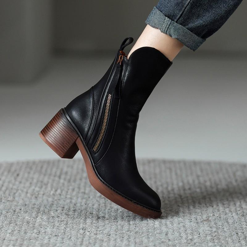 Halloway — Zip-Up Block Heel Ankle Boots