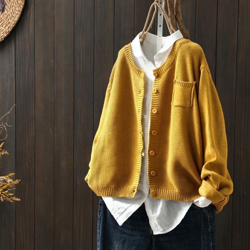 Gillian | Button-Front Knit Cardigan With Pocket