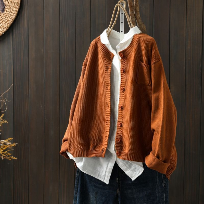 Gillian | Button-Front Knit Cardigan With Pocket