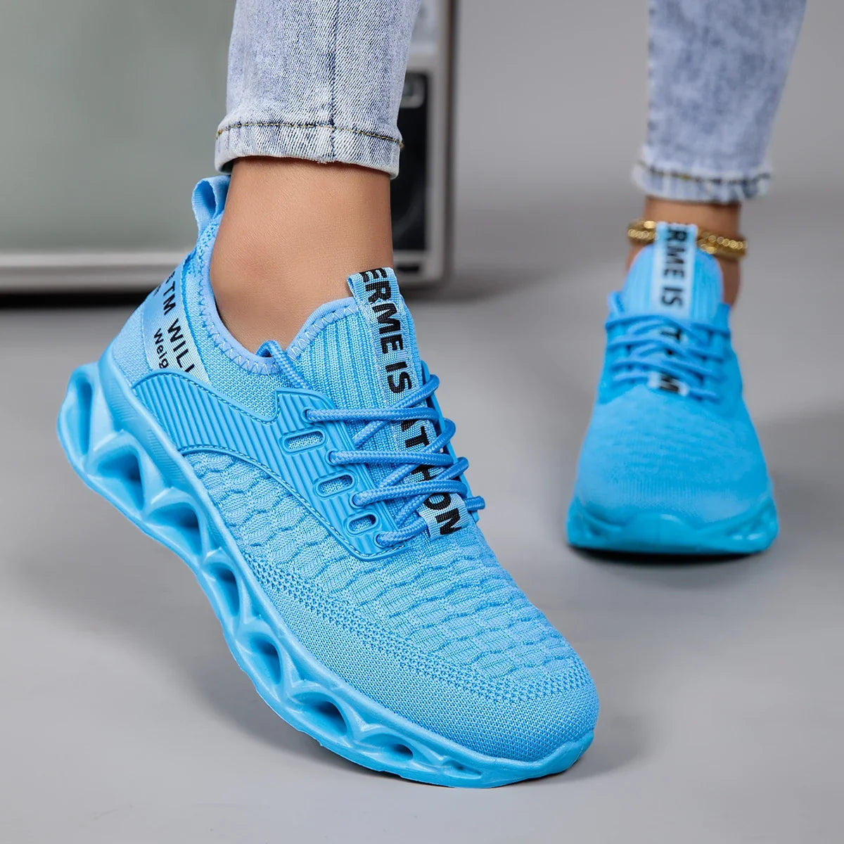 Emmeline | Lace-Up Sneakers With Sculpted Wave Sole