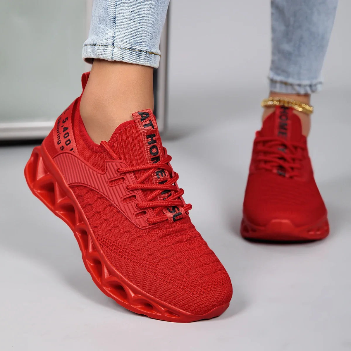 Emmeline | Lace-Up Sneakers With Sculpted Wave Sole