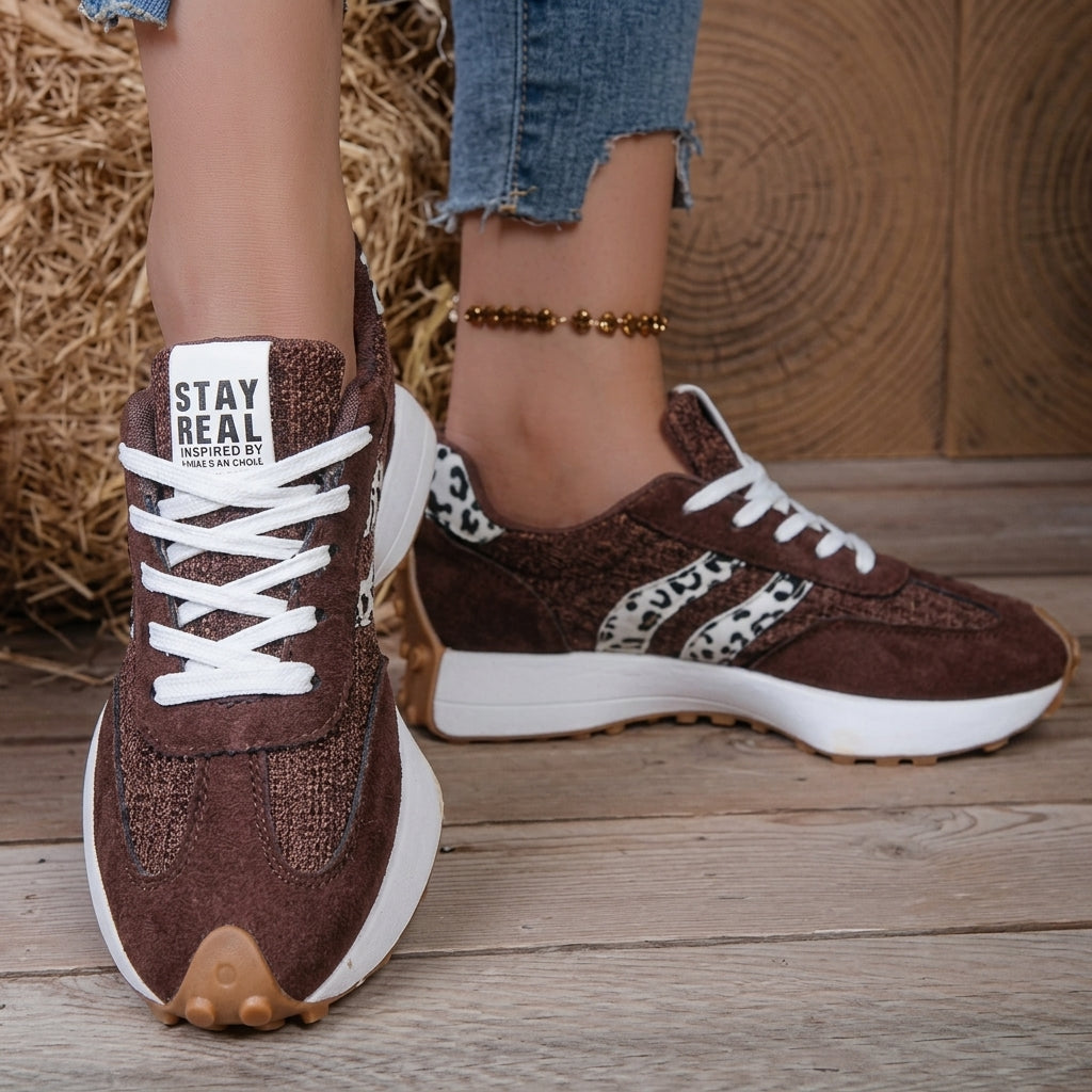 Delphine | Lightweight Sneakers With Side Stripes