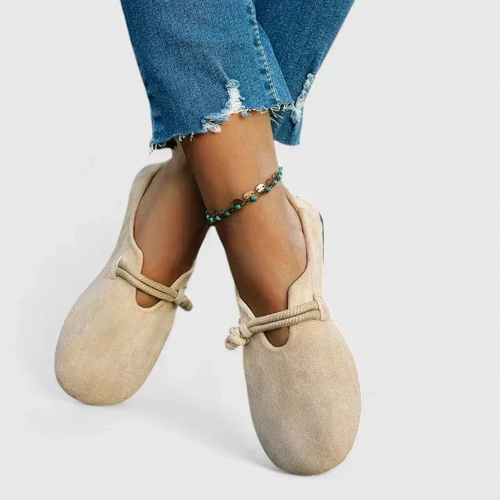 Kira | Round-Toe Flats With Rope Strap