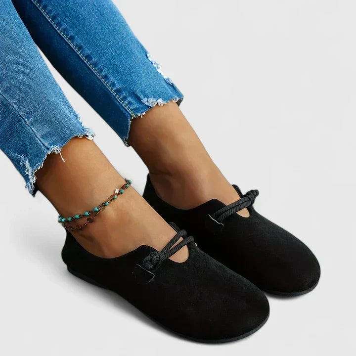Kira | Round-Toe Flats With Rope Strap