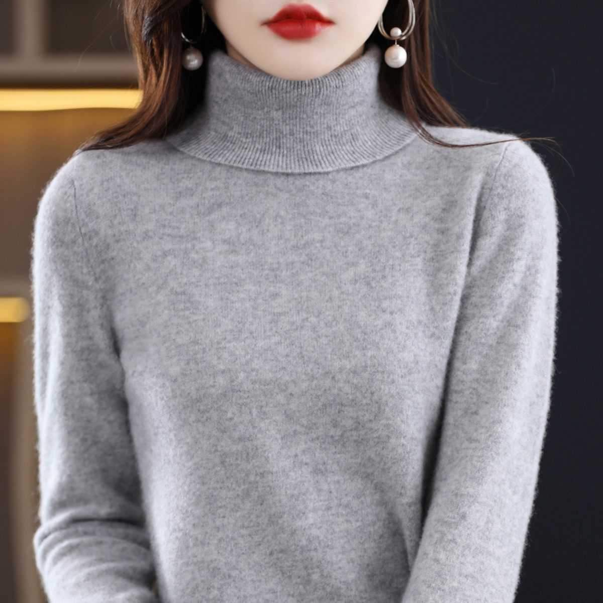 Corinne | Cashmere Turtleneck Sweater