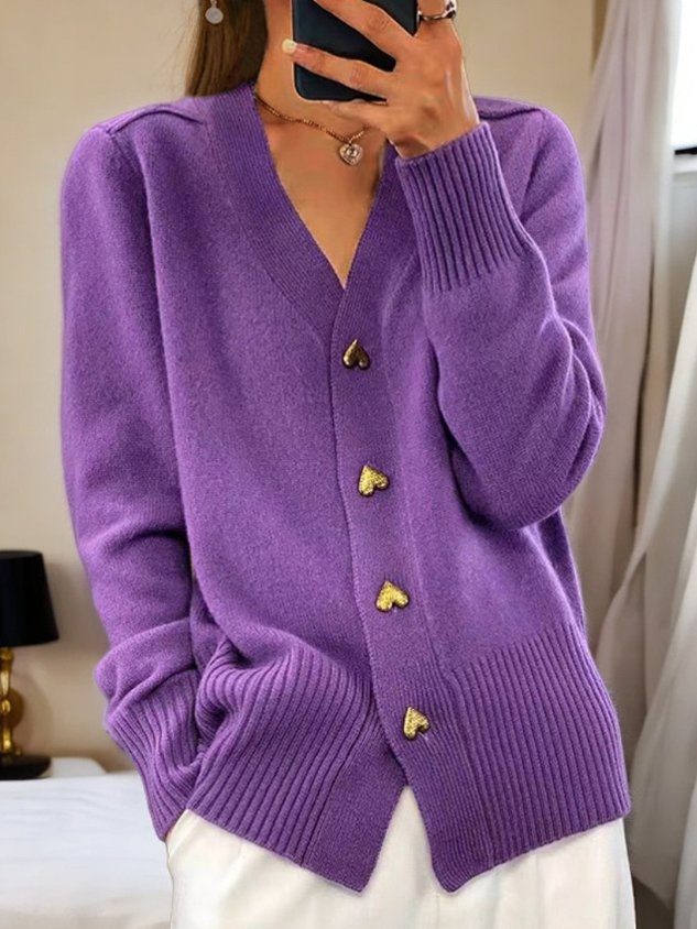 Holly | V-Neck Cardigan With Heart Buttons
