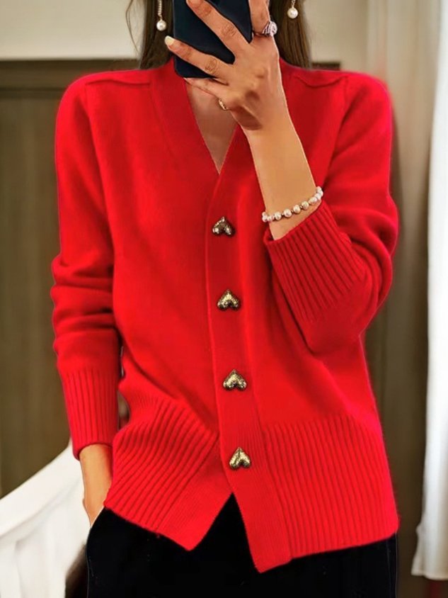 Holly | V-Neck Cardigan With Heart Buttons